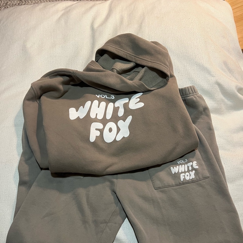 White Fox Hoodie and Sweatpants Set